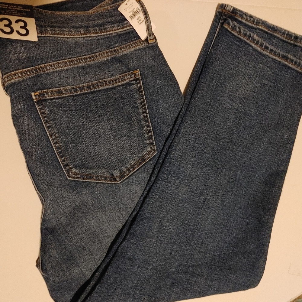 GAP Classic Indigo Jeans~ Size 33W